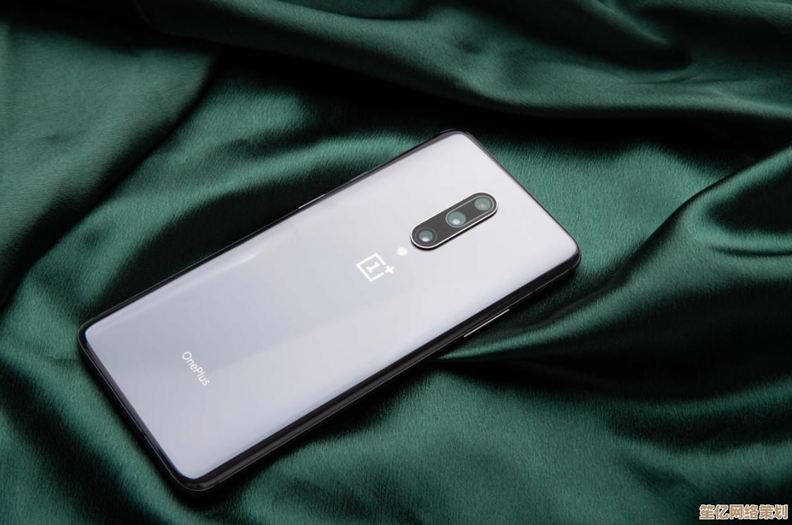 掌握苹果序列号查询技巧：官网详细步骤解锁设备关键信息