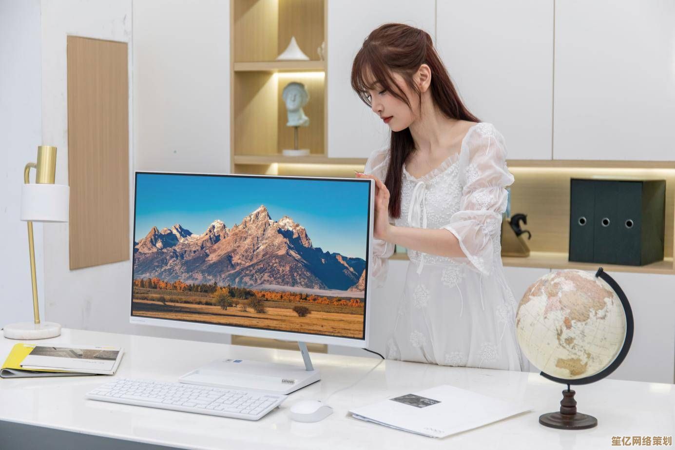 惠普一体机：高效办公与沉浸娱乐，品质生活新选择