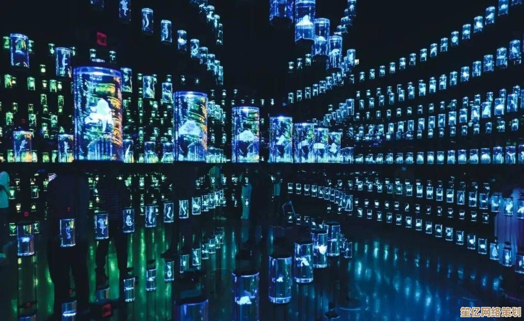 踏入2025年开放世界瓶中小径，收集未来科技感神秘收藏品