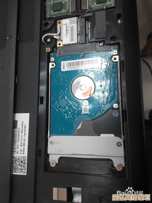 笔记本电脑硬盘故障自救指南,小鱼教您轻松修复数据与系统 笔记本电脑硬盘故障自救指南,小鱼教您轻松修复数据与系统