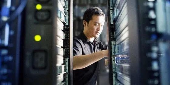 戴尔高性能台式机，稳定运行助力企业办公与多任务处理