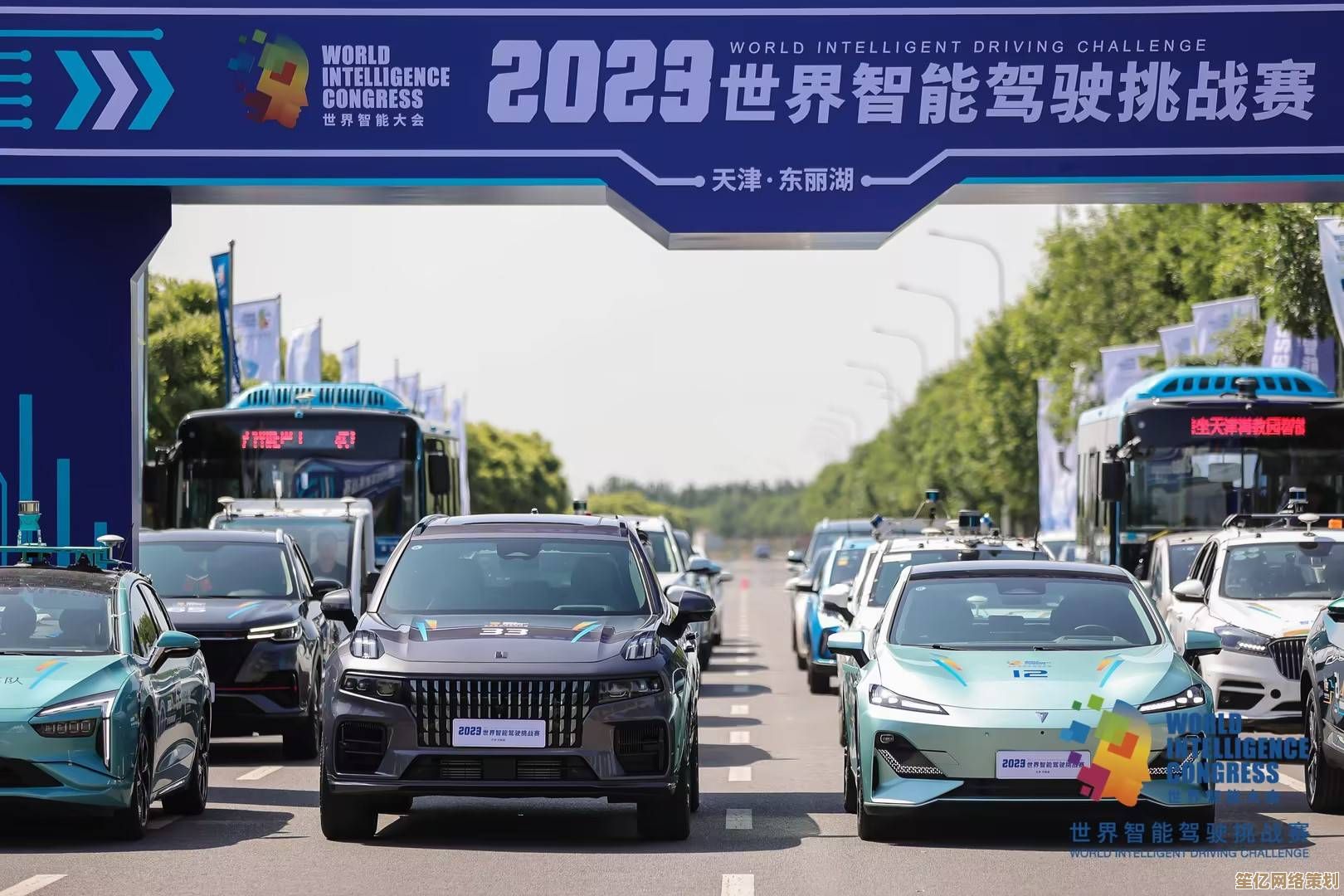 《全速以赴》2025年开放世界驾驶体验:天津街道精度获官方认证 《全速以赴》2025年开放世界驾驶体验:天津街道精度获官方认证