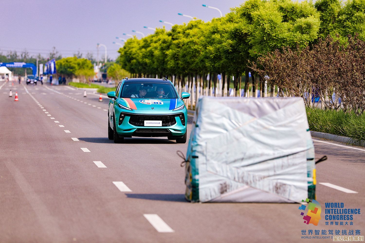 《全速以赴》2025年开放世界驾驶体验:天津街道精度获官方认证 《全速以赴》2025年开放世界驾驶体验:天津街道精度获官方认证