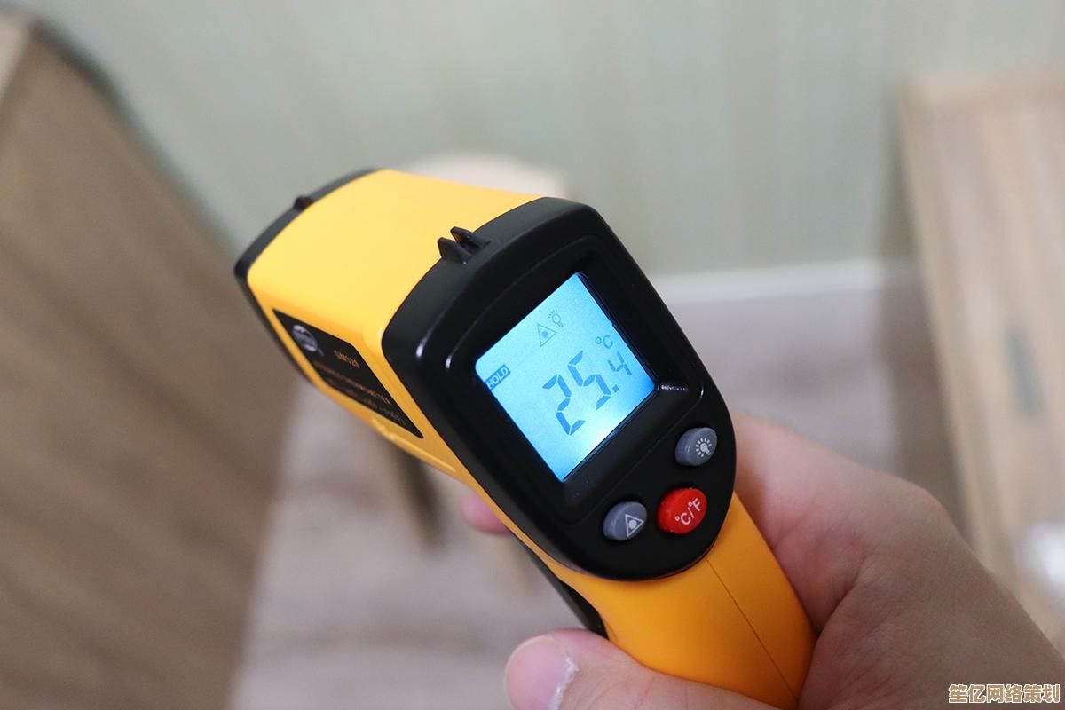 小鱼教您判断电脑硬盘正常温度范围，了解硬盘健康状态