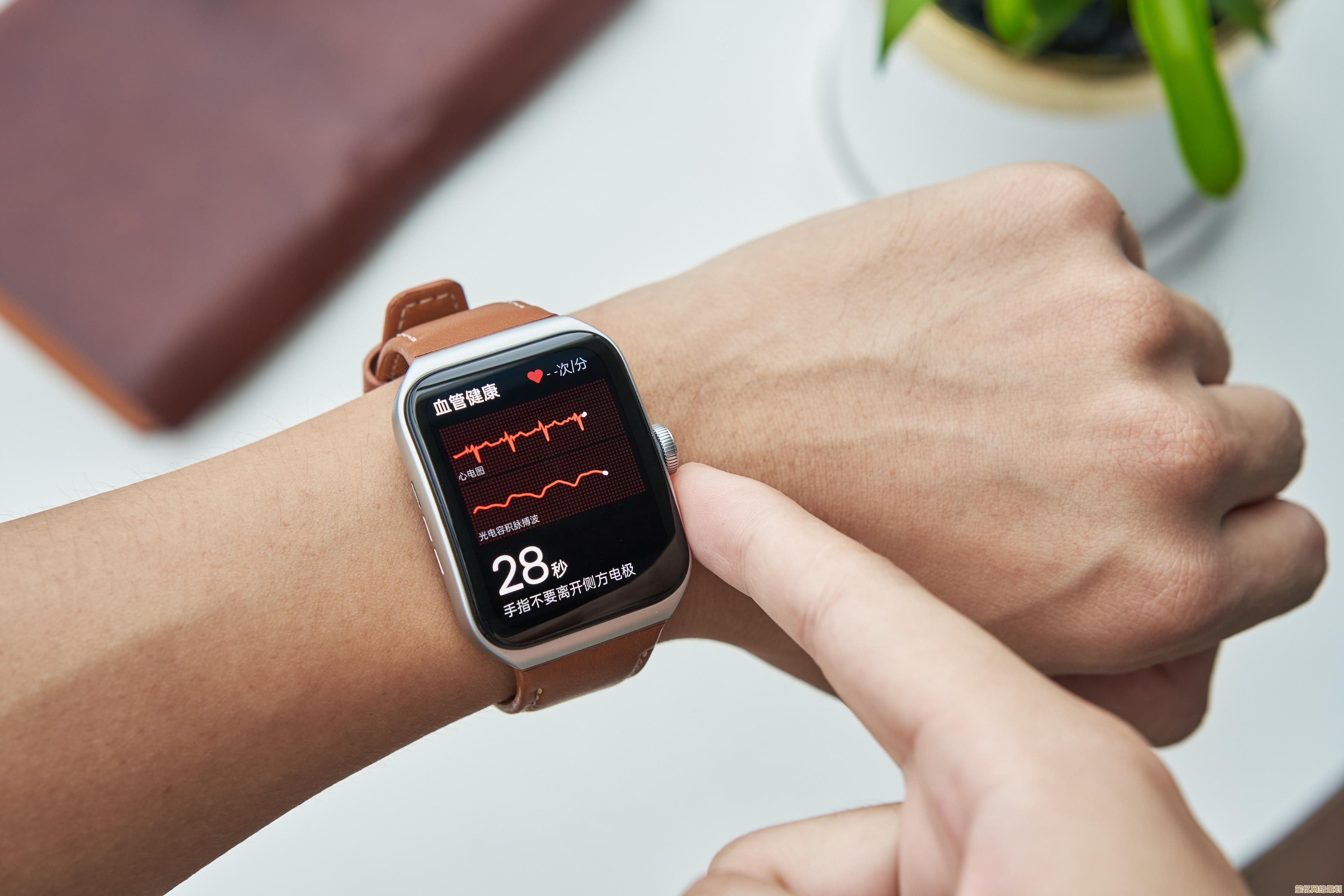 Win11睡眠模式节能表现卓越:一小时仅耗电4%持久续航新体验 Win11睡眠模式节能表现卓越:一小时仅耗电4%持久续航新体验