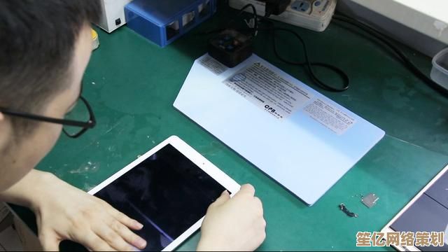 触摸屏维修专家,高效修复各类触控失灵问题 触摸屏维修专家,高效修复各类触控失灵问题