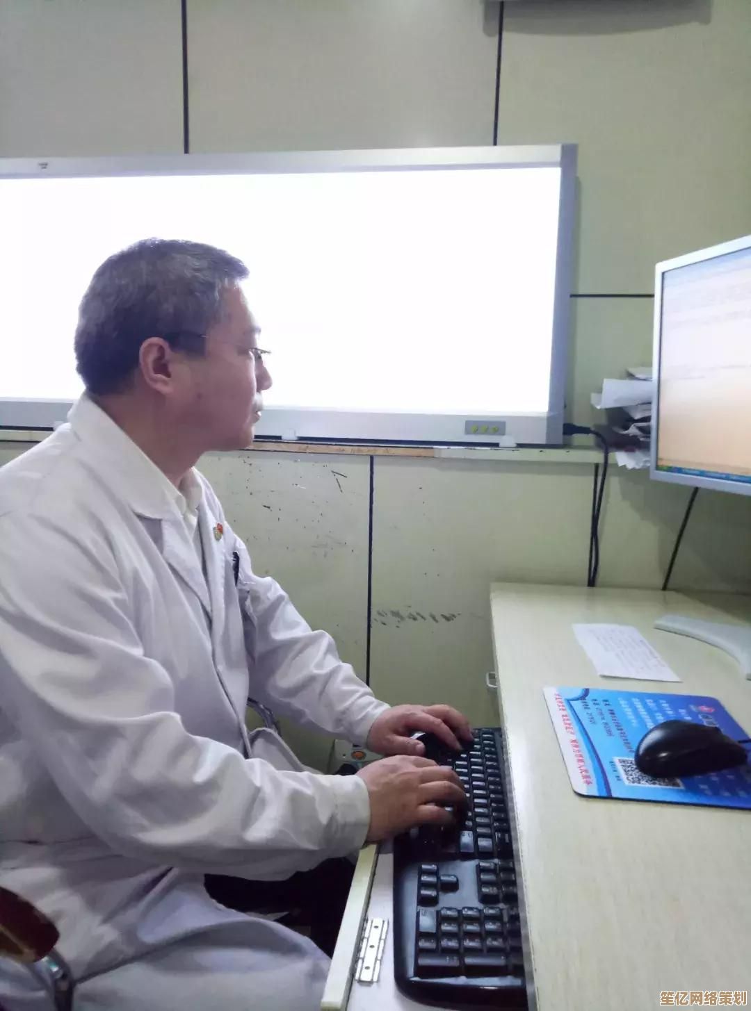 简单易学的电脑操作宝典：实用技巧大全助你提升效率