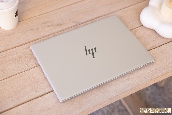 【HP超轻薄笔记本，随身携带无负担，高效办公新选择】