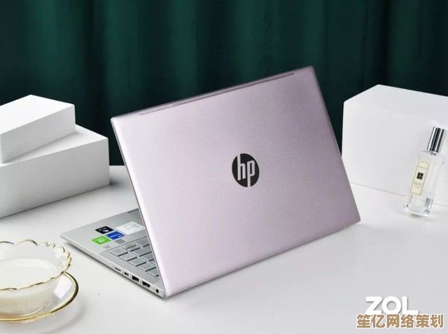 【HP超轻薄笔记本，随身携带无负担，高效办公新选择】