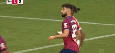 新一代中场指挥官:索博斯洛伊狙击手天赋前腰在FC足球世界2025版本的统治力分析 新一代中场指挥官:索博斯洛伊狙击手天赋前腰在FC足球世界2025版本的统治力分析