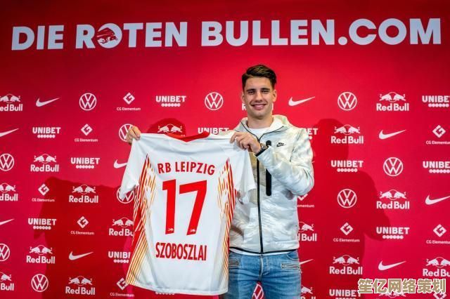 新一代中场指挥官:索博斯洛伊狙击手天赋前腰在FC足球世界2025版本的统治力分析 新一代中场指挥官:索博斯洛伊狙击手天赋前腰在FC足球世界2025版本的统治力分析