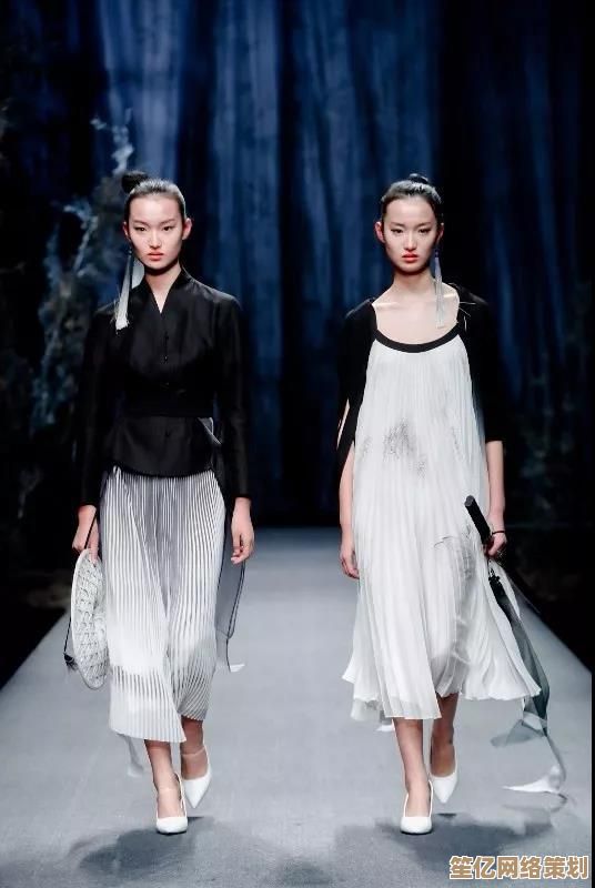 未来幻境已至!梦境物语》2025蒸汽平台首发,融合神经连接卡牌对战 未来幻境已至!梦境物语》2025蒸汽平台首发,融合神经连接卡牌对战