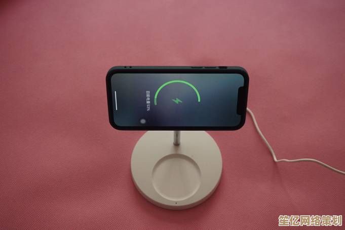 磁吸手机壳：强吸附力设计，稳固贴合，让您的手机使用更便捷安全