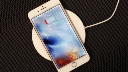 沉浸式视觉新境界,无边框手机引领科技与美学的完美融合! 沉浸式视觉新境界,无边框手机引领科技与美学的完美融合!