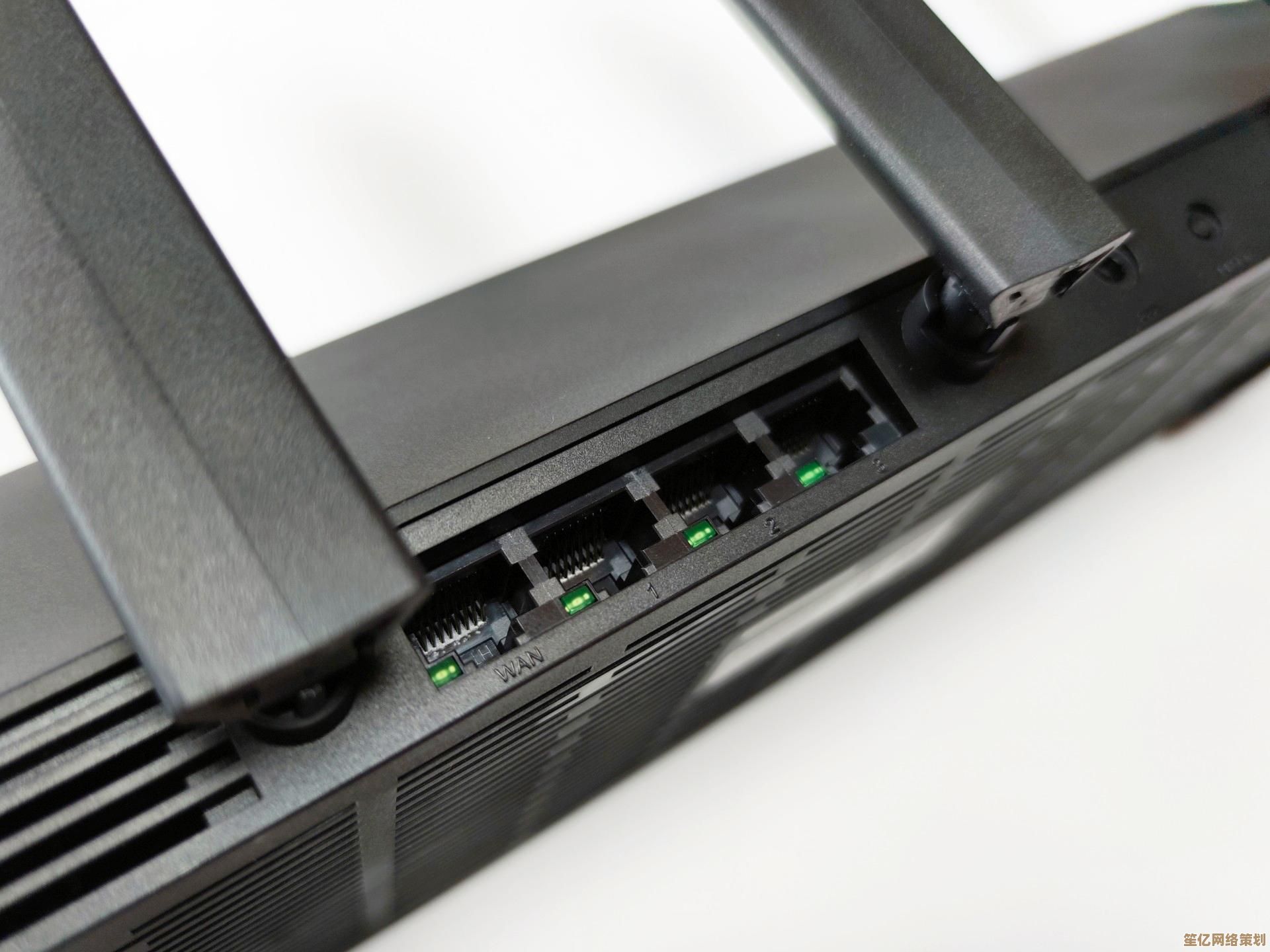 家用路由器品牌大比拼：穿墙性能与多设备连接稳定指南