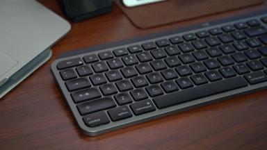 Win11屏幕亮度无法调整？多种修复方案全面解析