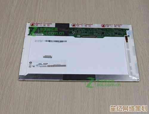 遇到联想笔记本开机电源灯亮而屏幕漆黑情况的应对策略