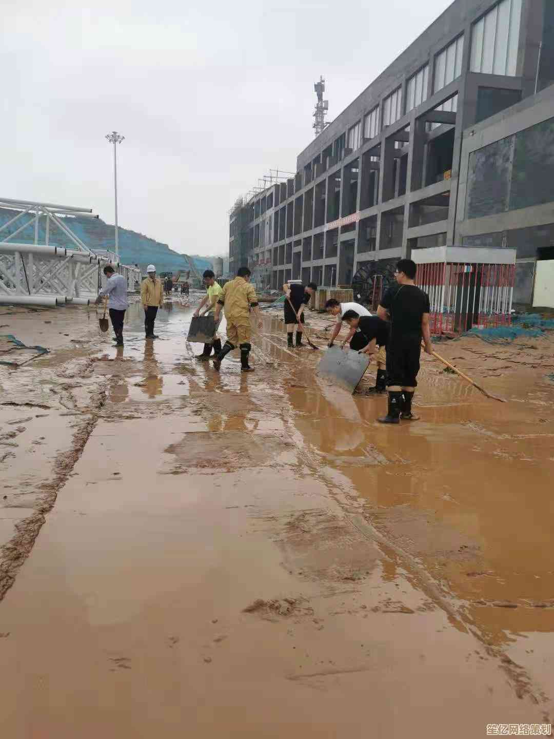 笔记本电脑无法启动？快速排查与自救指南