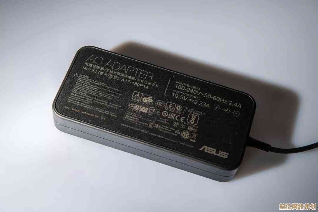 ROG笔记本：强悍性能与精湛工艺的巅峰融合，重塑游戏体验