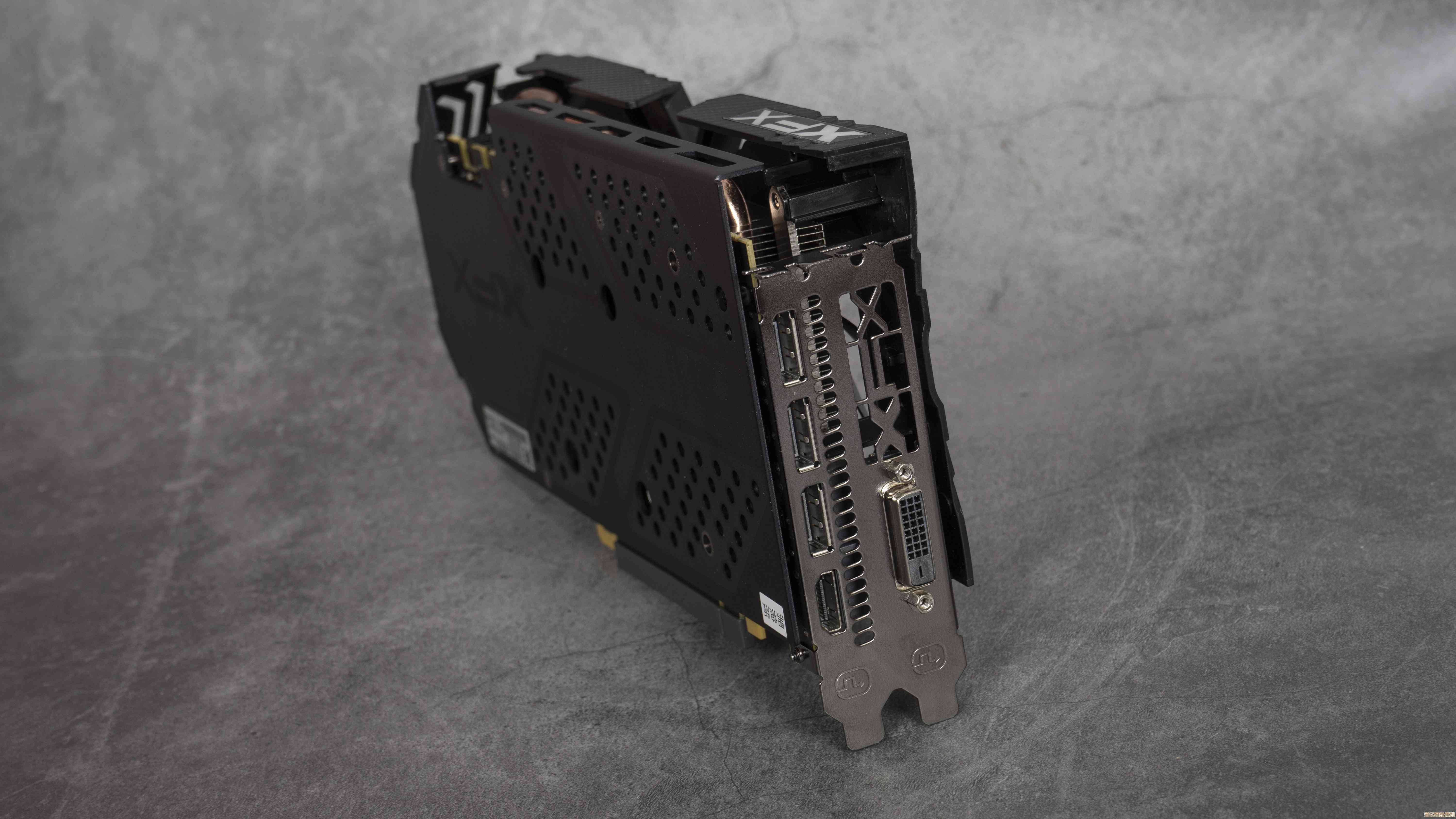 显卡优化工具：显著提升游戏性能，带来极致流畅画面体验