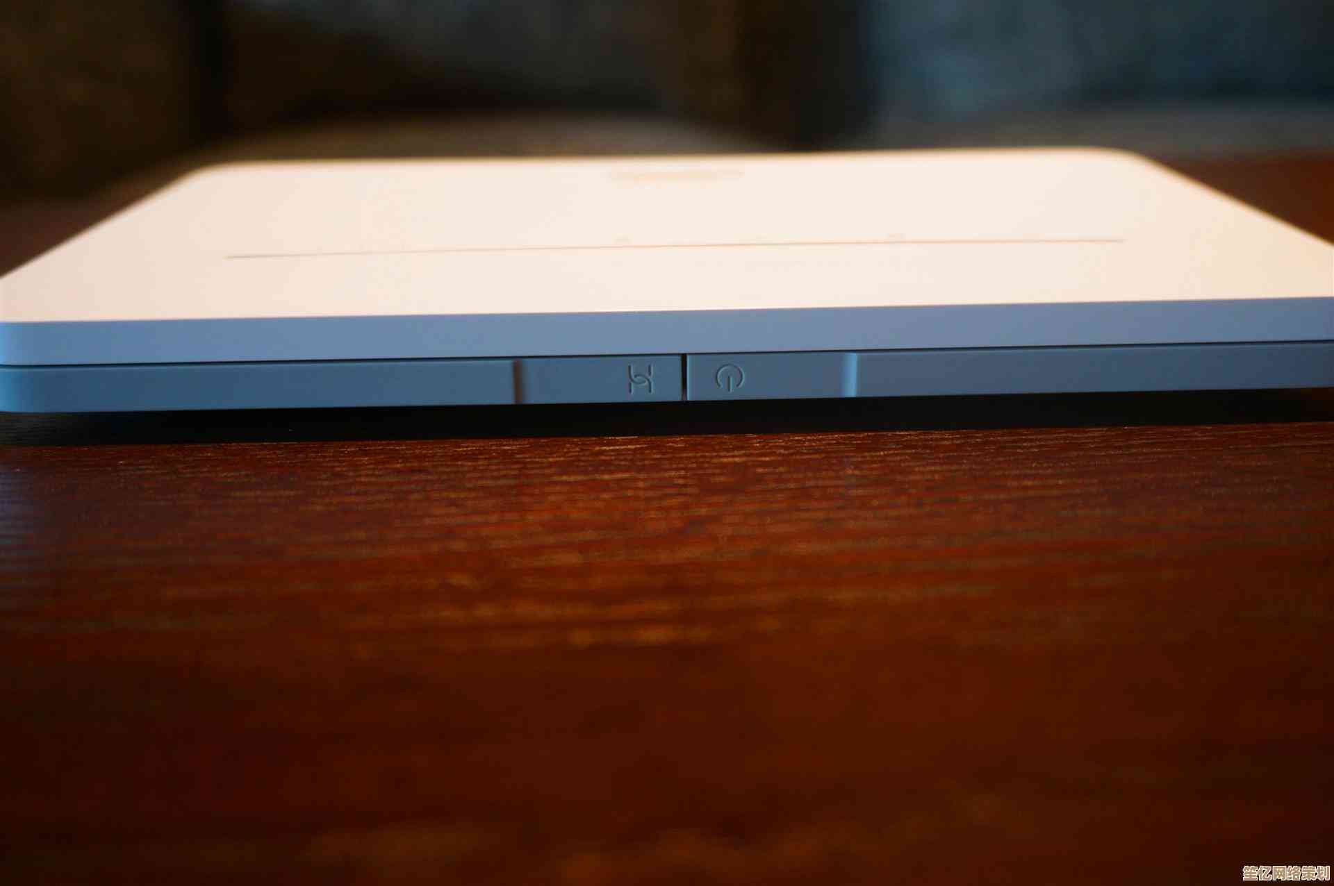 全方位掌握移动WiFi：从设备选择到安全使用的详细教程