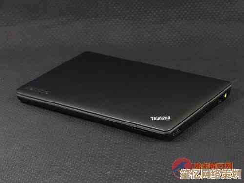 ThinkPad E430：高效商务伴侣，强劲性能与便携设计完美融合