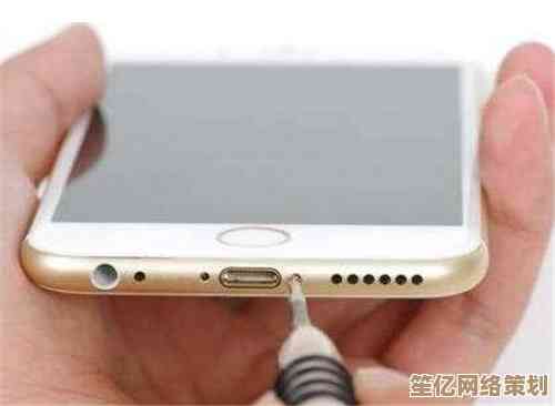 掌握iPhone关机方法：多种实用技巧与注意事项说明