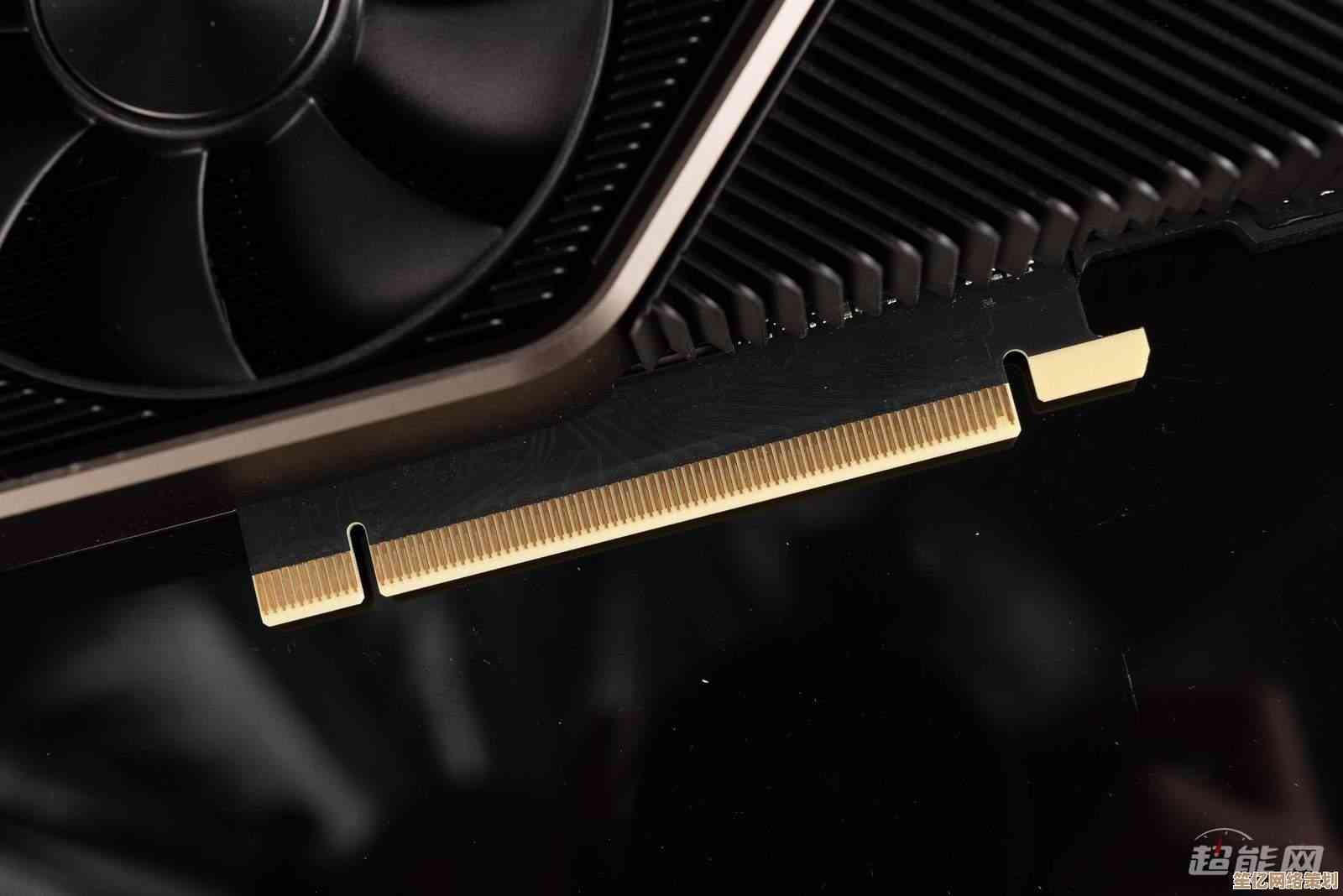 最新硬盘技术解析：PCIE4.0天梯图带你挑性能王者！