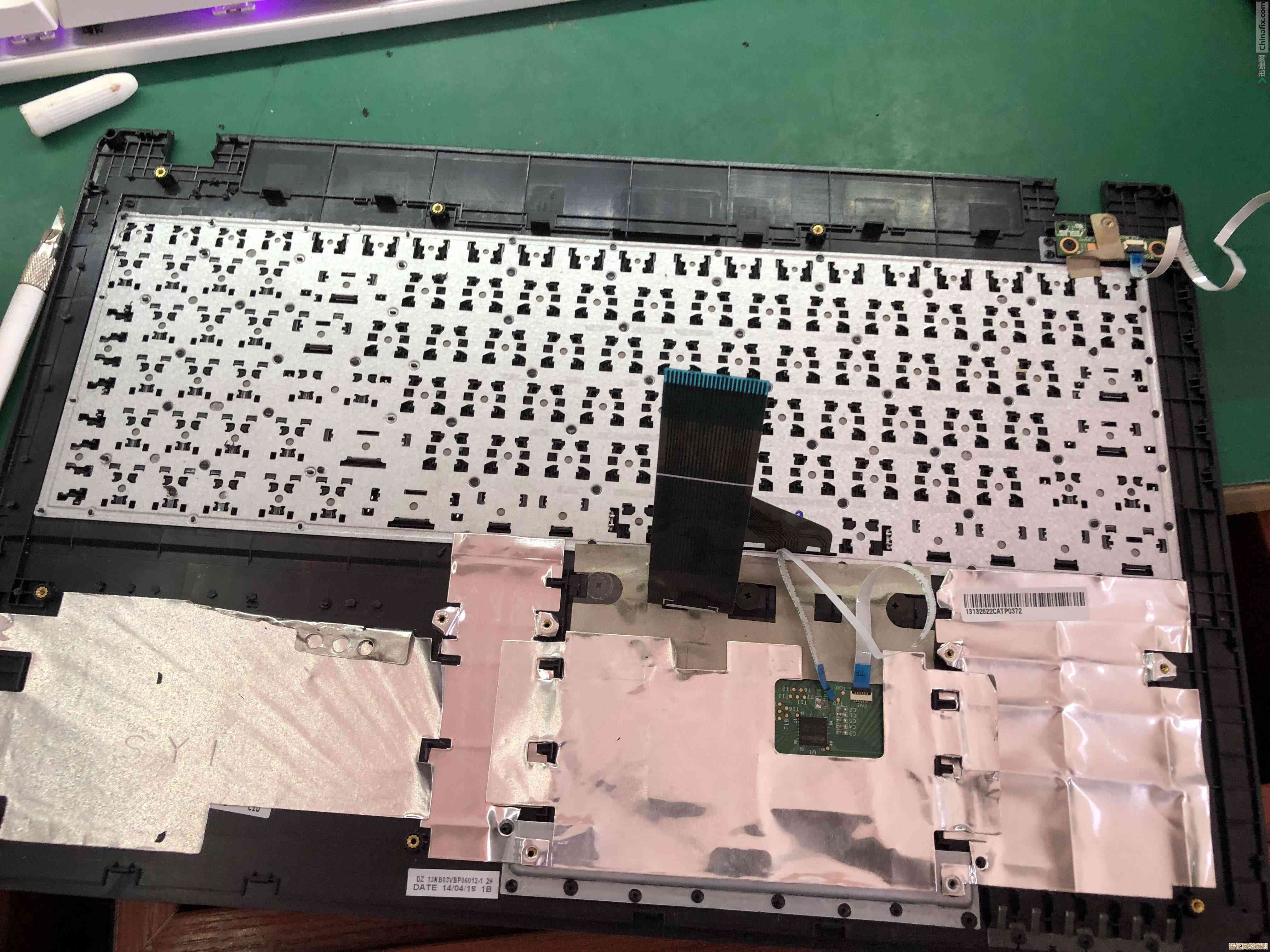 电脑键盘失灵别慌张，小鱼教您轻松排查与修复的实用技巧