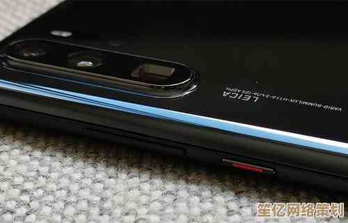 P30与P30 Pro对比：哪款手机更值得入手？