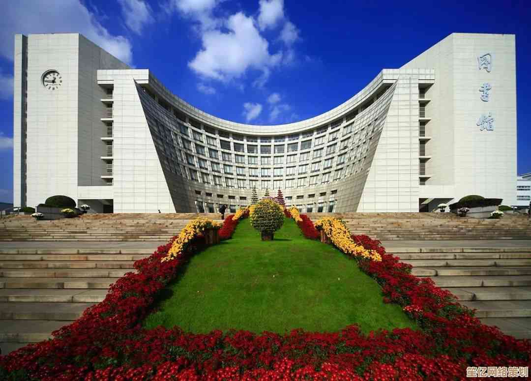 上海大学：构筑卓越人才培育高地的创新实践