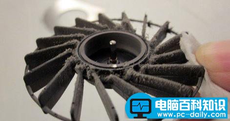 显卡散热风扇停转别着急，跟着小鱼一步步解决故障问题