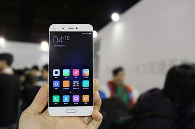 小米手机4：智慧科技，畅享便捷智能生活体验