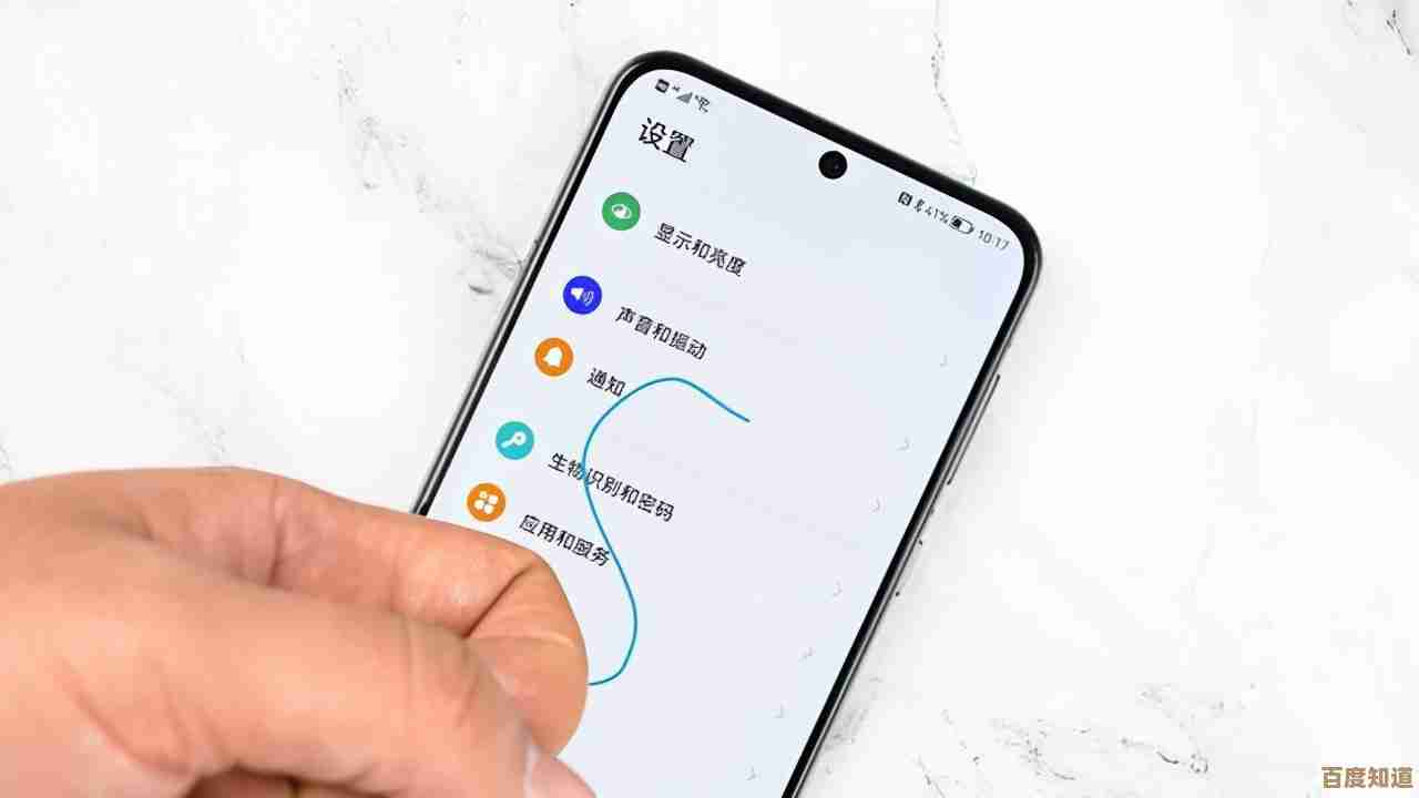 Win11系统下使用QQ长截图功能，轻松实现全屏滚动捕捉，提升分享效率！