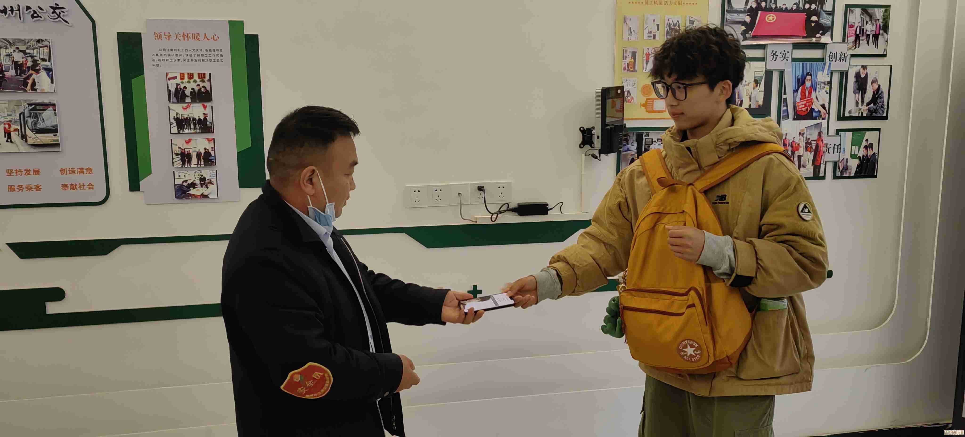 最新视频铃声大合集,个性化你的来电体验,引领手机铃声新风尚!