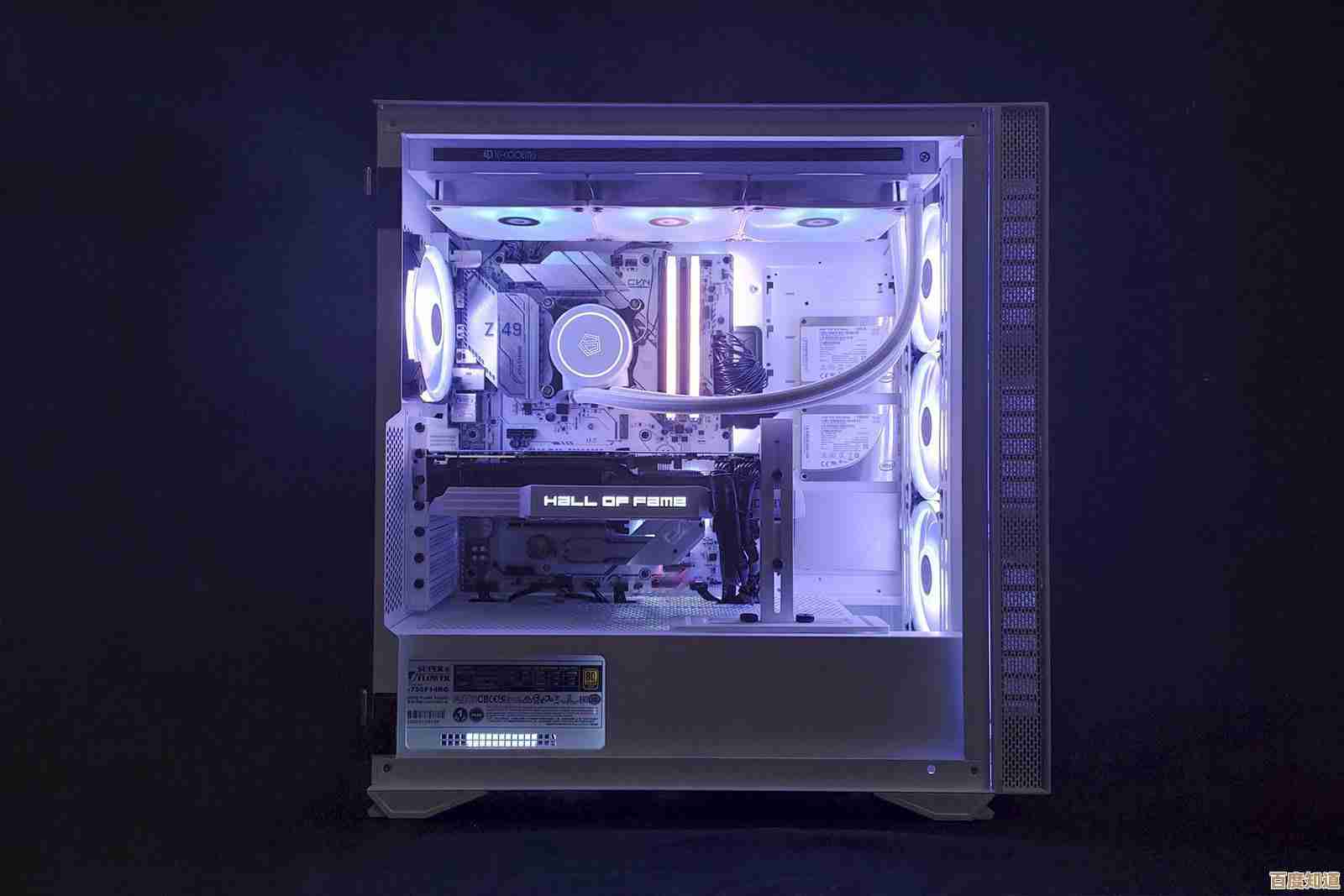 实现Win11任务栏纯白主题：简单步骤带来清新视觉体验