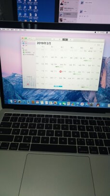 高效办公新选择：MacBook Air轻薄随行，强劲性能助力日常创作