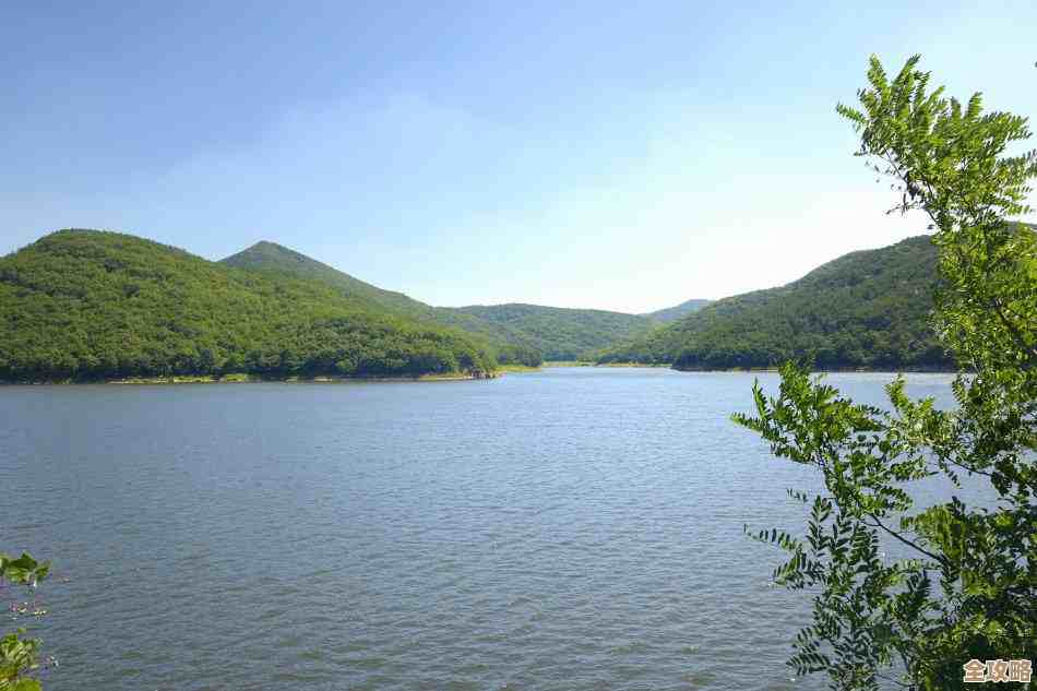 [苹果表情]邀您畅游果园仙境，尽享无尽果香与甜蜜滋味！