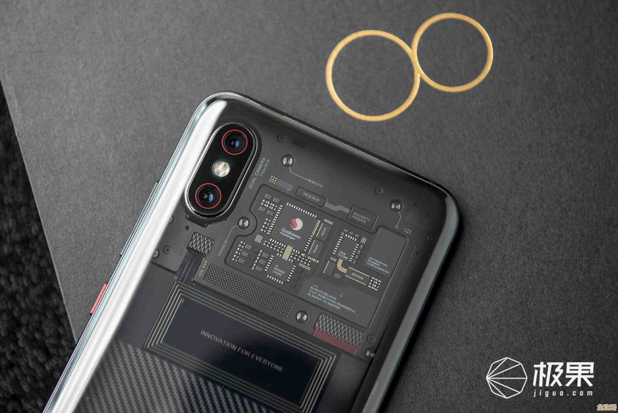 小米8探索版:科技边界再拓展,开启未来体验新篇章 小米8探索版:科技边界再拓展,开启未来体验新篇章