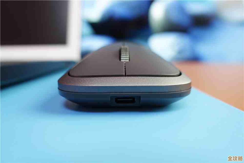 掌握鼠标拆解技巧：详细步骤助你轻松解决常见故障问题