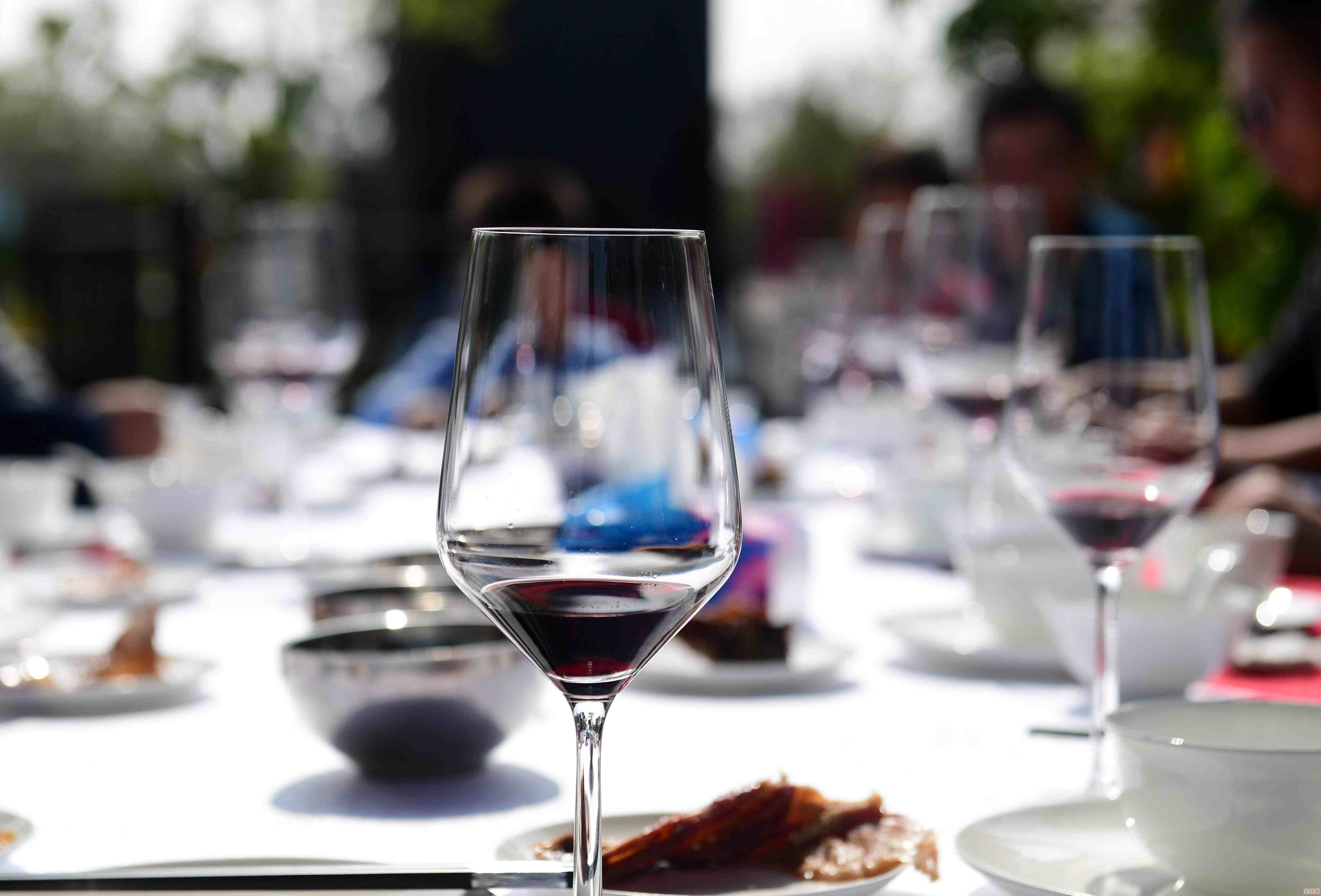 高清直播手机电视，精彩节目随心观看，畅享移动娱乐新体验