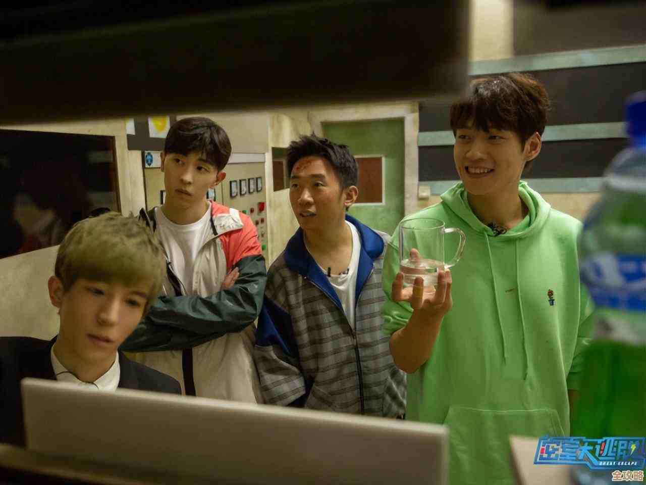 深夜别一个人点开的恐怖逃脱手游清单挑一个试试