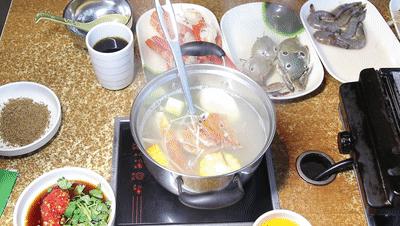 保卫萝卜4火锅不能停第11关…炸弹塔放哪儿才稳？手残党也能过