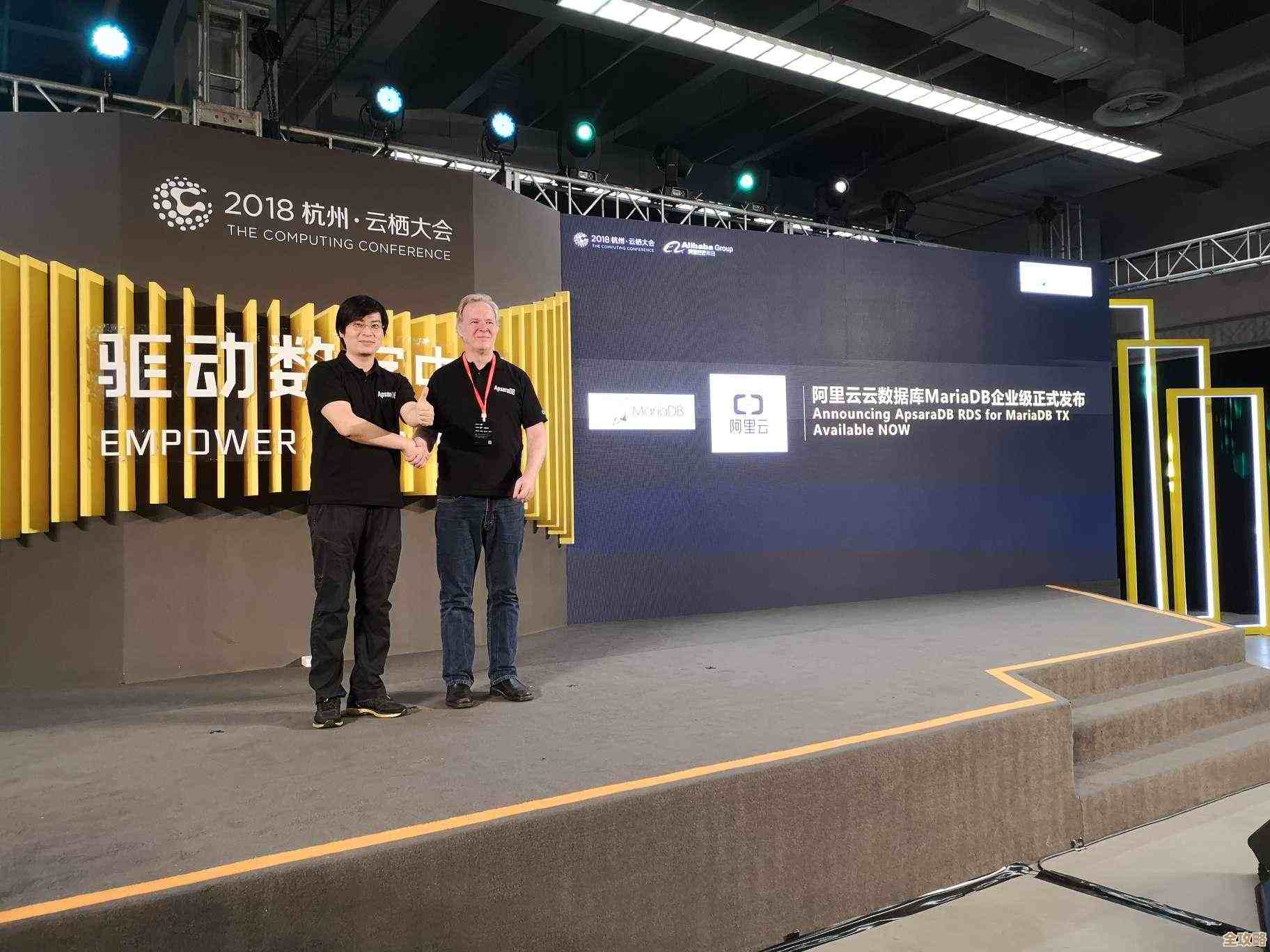 运维环境里数据库到底怎么存着，感觉有点复杂又得讲清楚