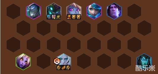 金铲铲之战骑士护卫龙阵容搭配攻略里没写清的站位和过渡思路…