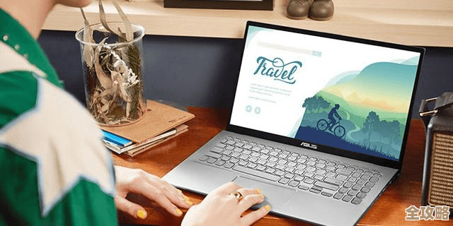 华硕VivoBook，轻巧随行：工作娱乐兼备，效率与便携兼得