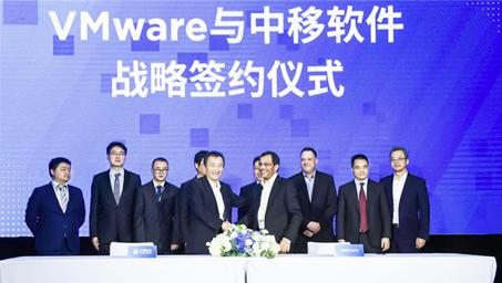 Novell和VMware好像开始搞合作了，想在虚拟化这块做点大动作，感觉挺有意思的