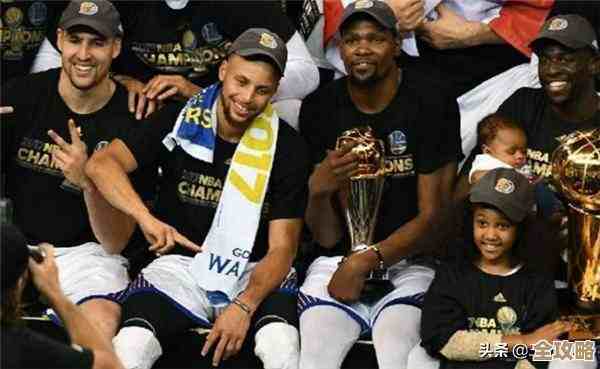 数据库里存图片到底合适不，页面上展示图是不是非得从库里来才行？