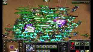 魔兽争霸里暴兵还是走科技…到底谁更香