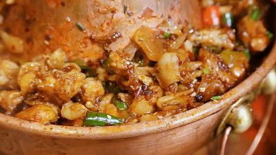 蛙爷的进化之路里世界boss组队站位和复活有啥讲究